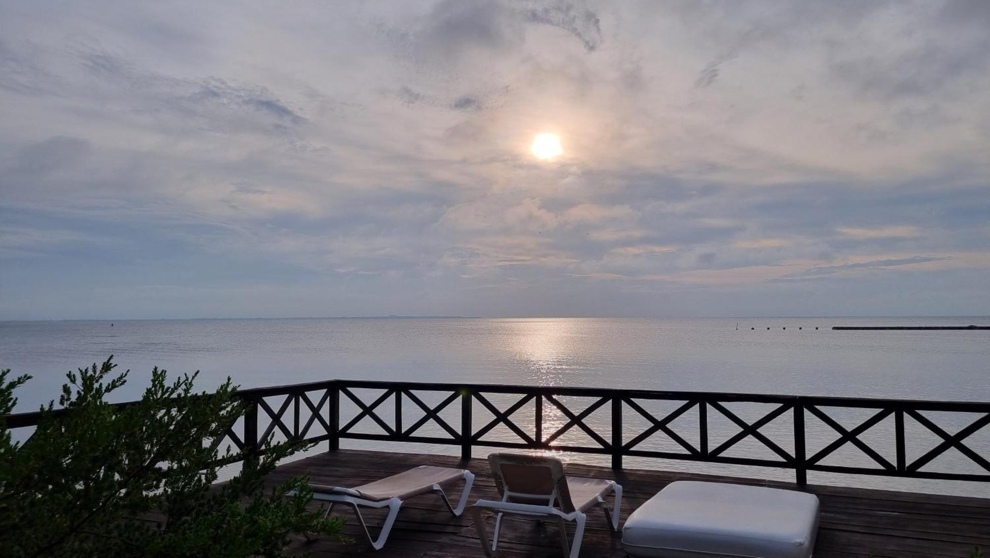 On The Beach - Seaside Sunset Haven Cancun Ngoại thất bức ảnh